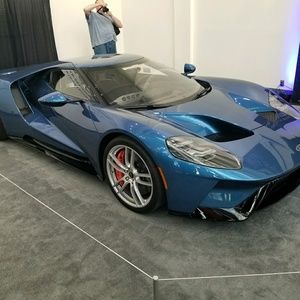 Meet your Posher, Walter